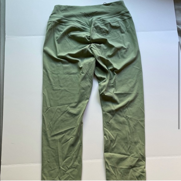 Gymshark Whitney Simmons Miss Green Leggings size L - Picture 3 of 6